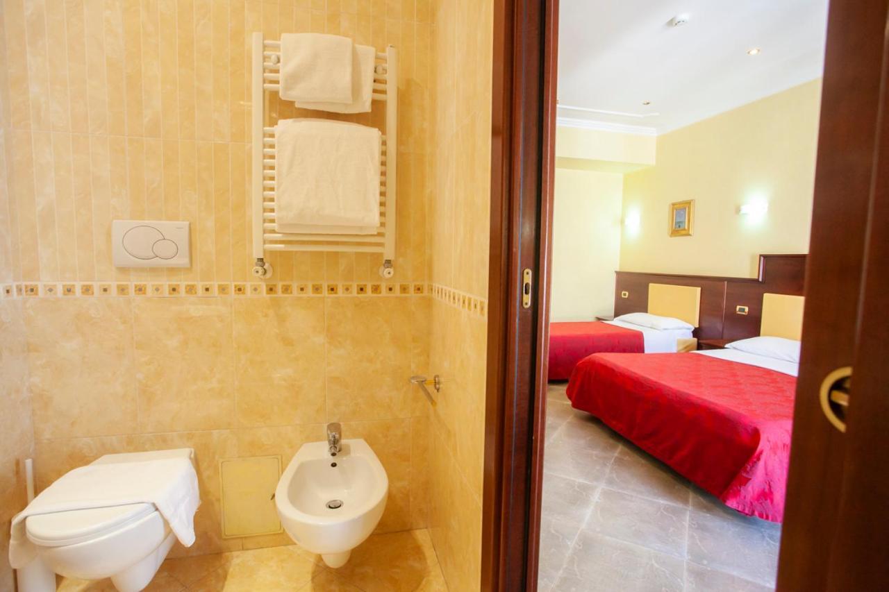Hotel Esposizione Roma Buitenkant foto